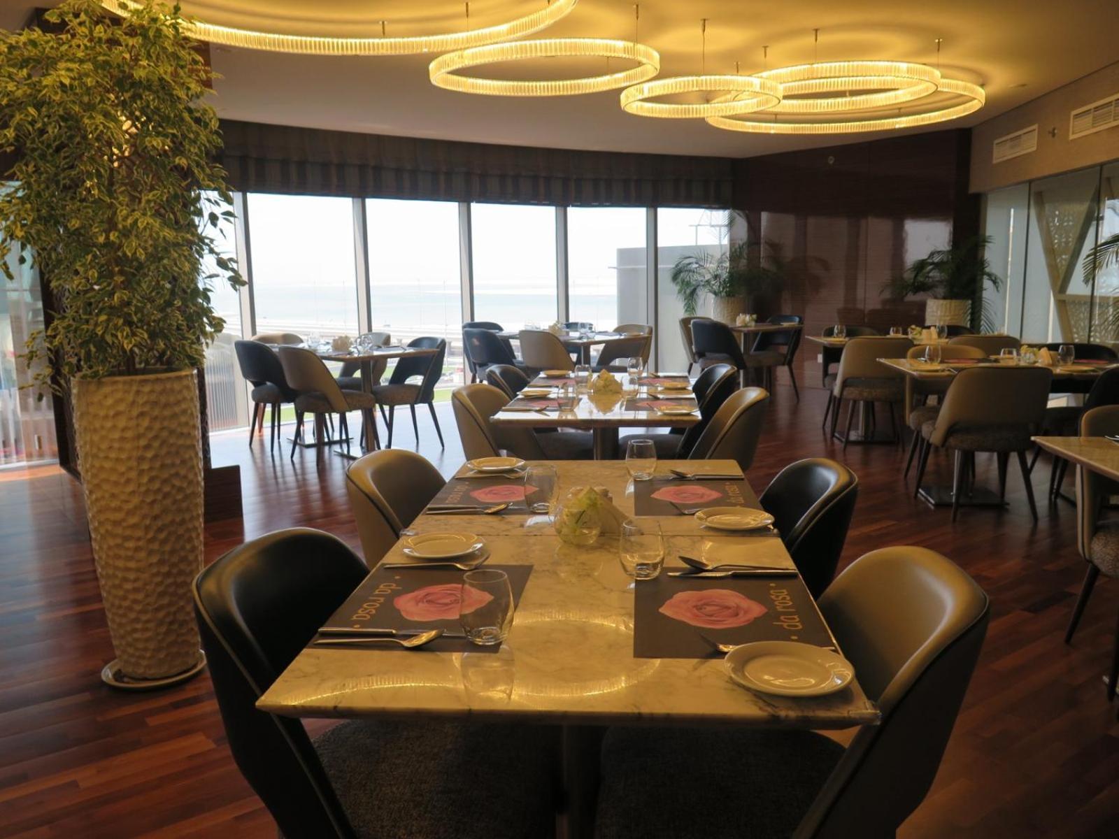 Fraser Suites Diplomatic Area Bahrain Manama Dış mekan fotoğraf The restaurant