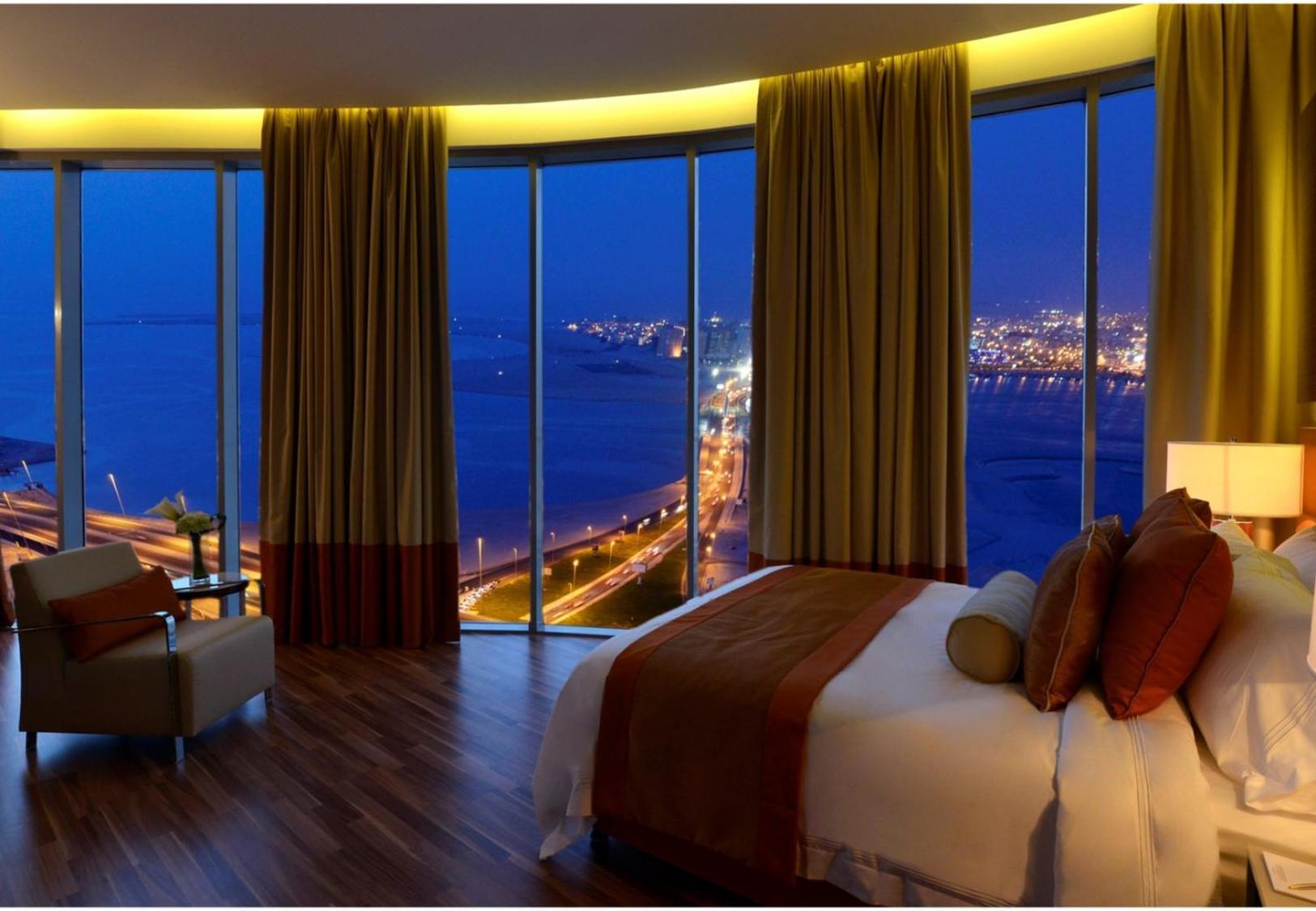 Fraser Suites Diplomatic Area Bahrain Manama Dış mekan fotoğraf A bedroom at the hotel