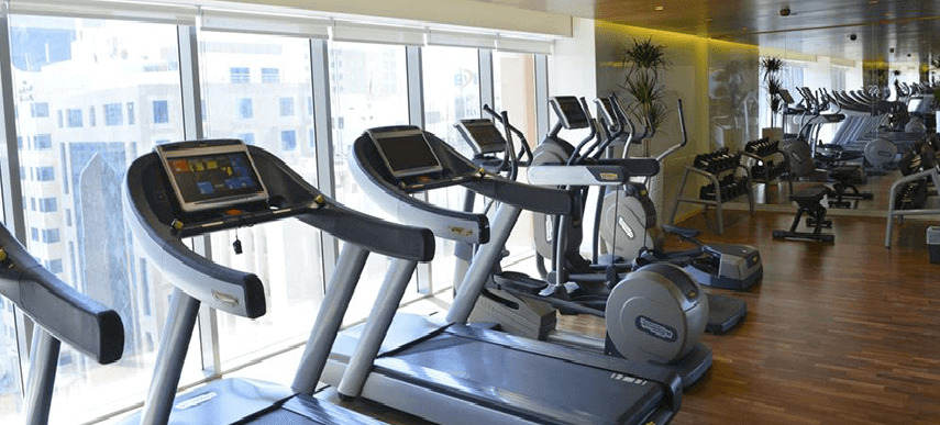 Fraser Suites Diplomatic Area Bahrain Manama Dış mekan fotoğraf A row of treadmills